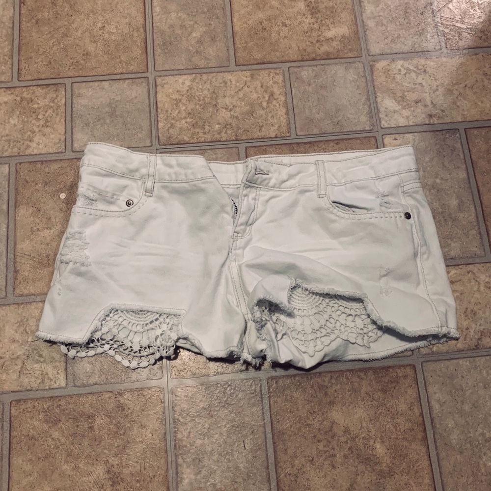 White lace shorts